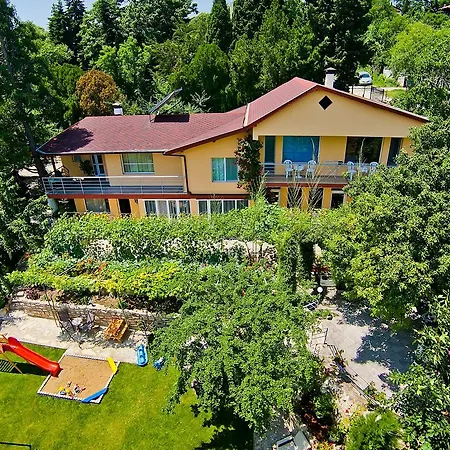 Ferienhaus Sequoia *