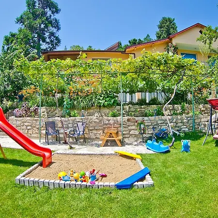 Sequoia Vakantiehuis